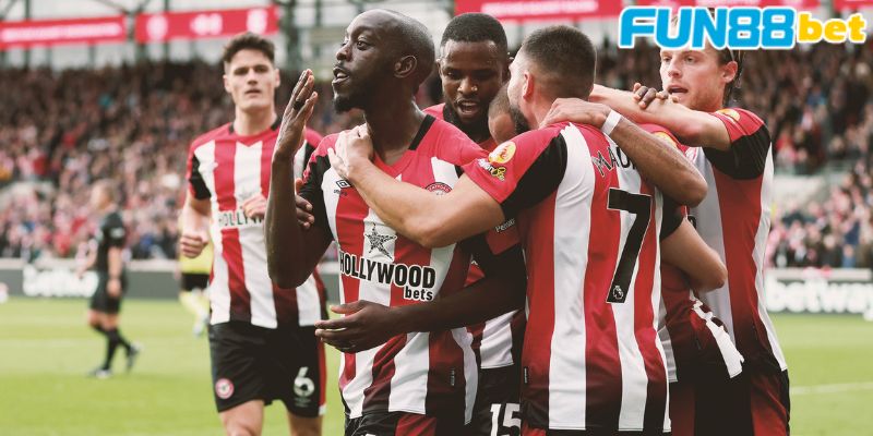 Soi kèo trận đấu Luton vs Brentford